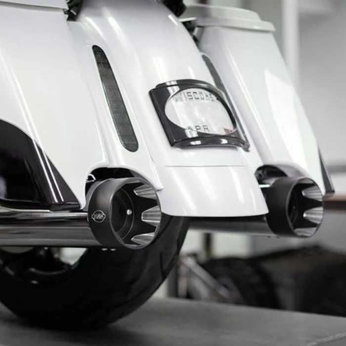 S&S Cycle Chrome Shadow Pipe For Sidewinder 2:1 Exhaust - 550-0829 6 S&S Cycle Chrome Shadow Pipe For Sidewinder 2:1 Exhaust - 550-0829 - Image 4