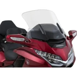 Slipstreamer Sport Touring Windshield - S-268C+2